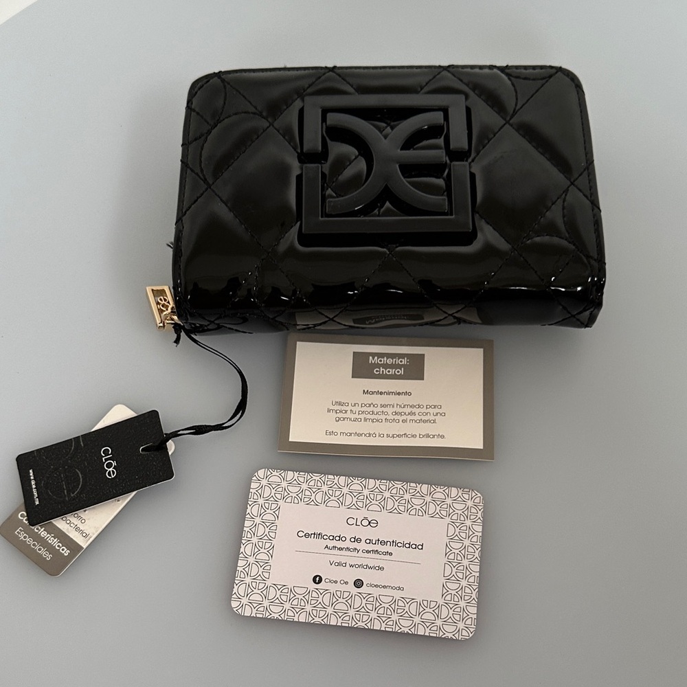 Cleo Glossy Black Patent leather Clutch - Picture 8 of 8